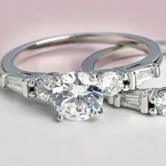 .75 Carat Round Lab Created Cubic Zirconia Silver Electro-Plated Wedding Set - Picture 4 of 7